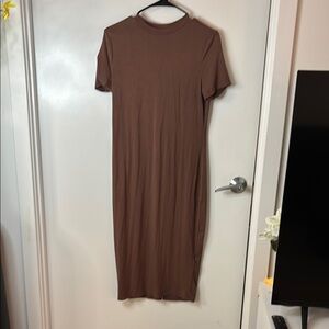 Elegant Brown Midi Dress